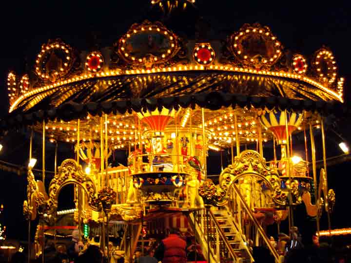 Karussell auf dem Weihnachtsmarkt